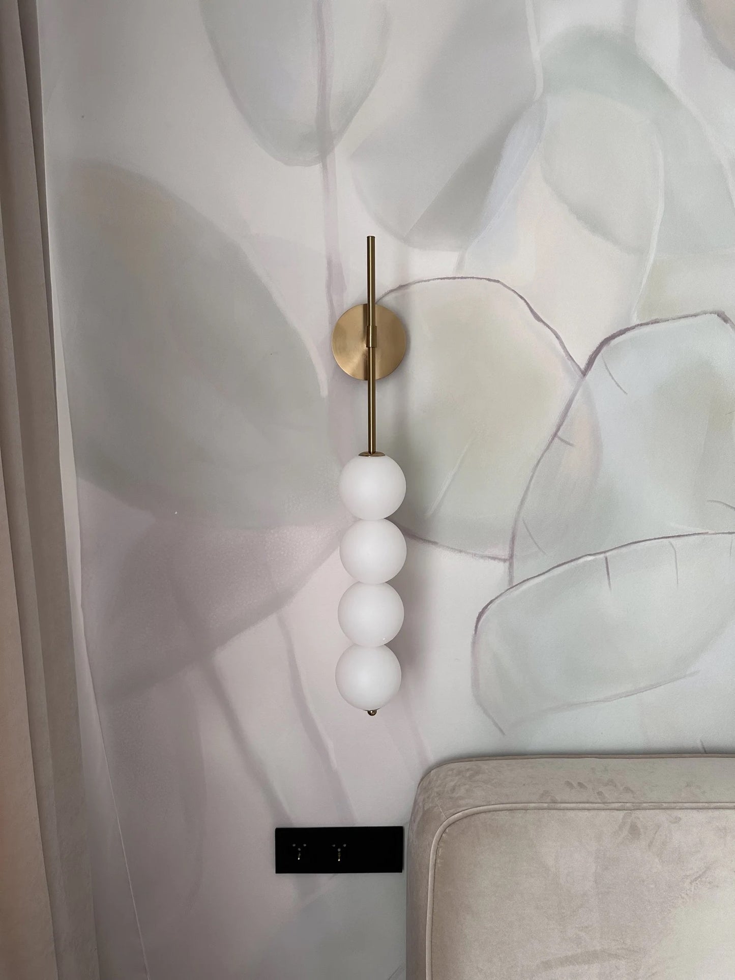 Apliques con bolas de cristal