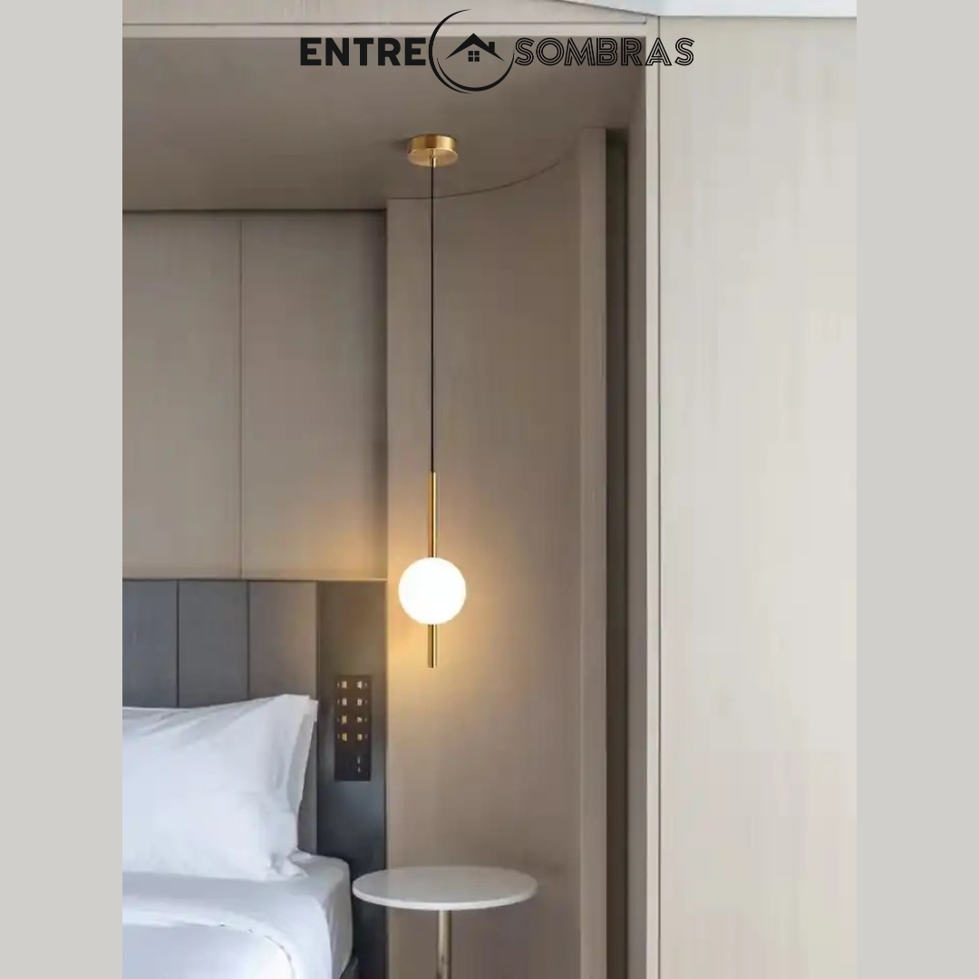 Lampara con bolas de cristal