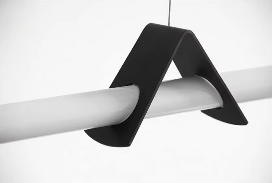 Lámpara Colgante Lineal LED — Tubo Acrílico