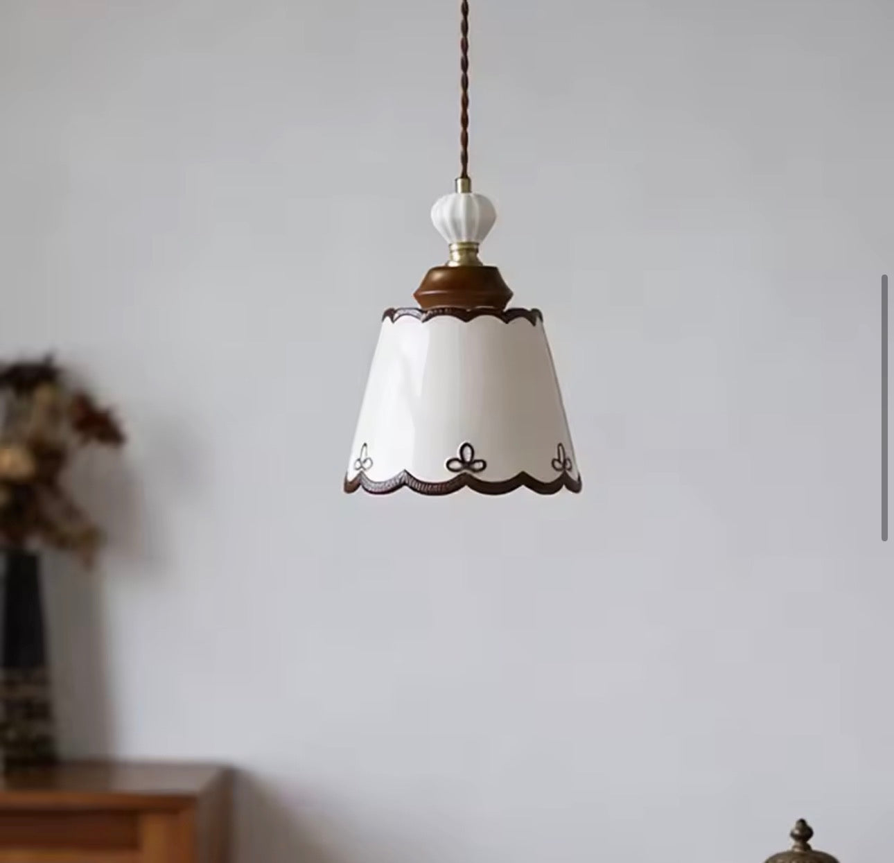 Lámpara Colgante Vintage de Cerámica Pintada a Mano