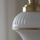 Lámpara Colgante Vintage de Milk Glass — Acabado Dorado