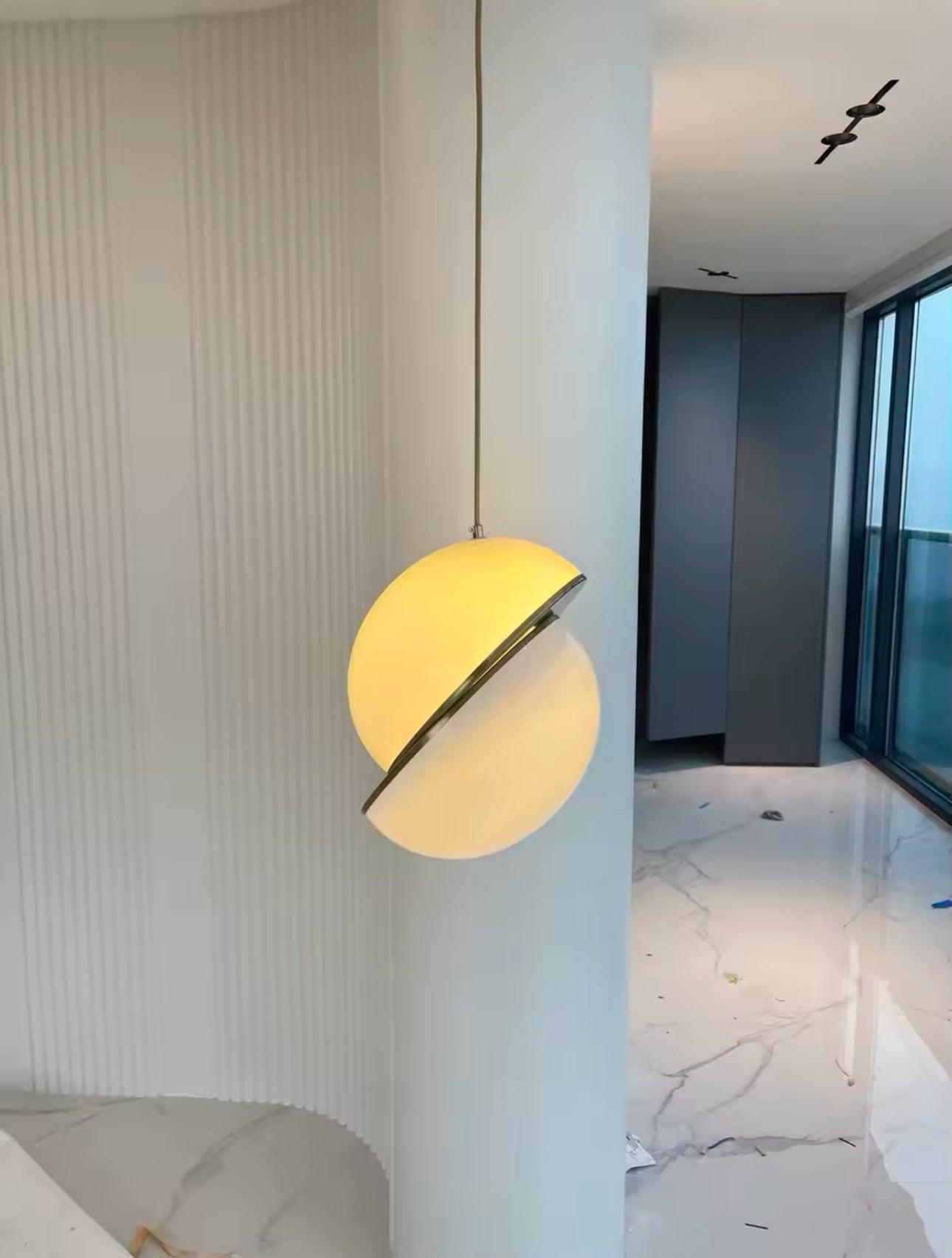 Lampara con bolas de acrilico