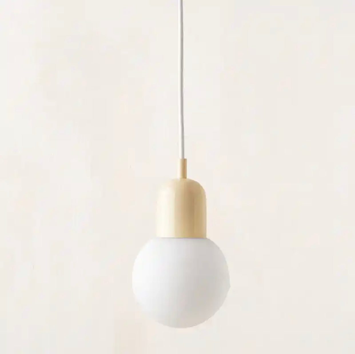 Lampara colgante con bola de cristal