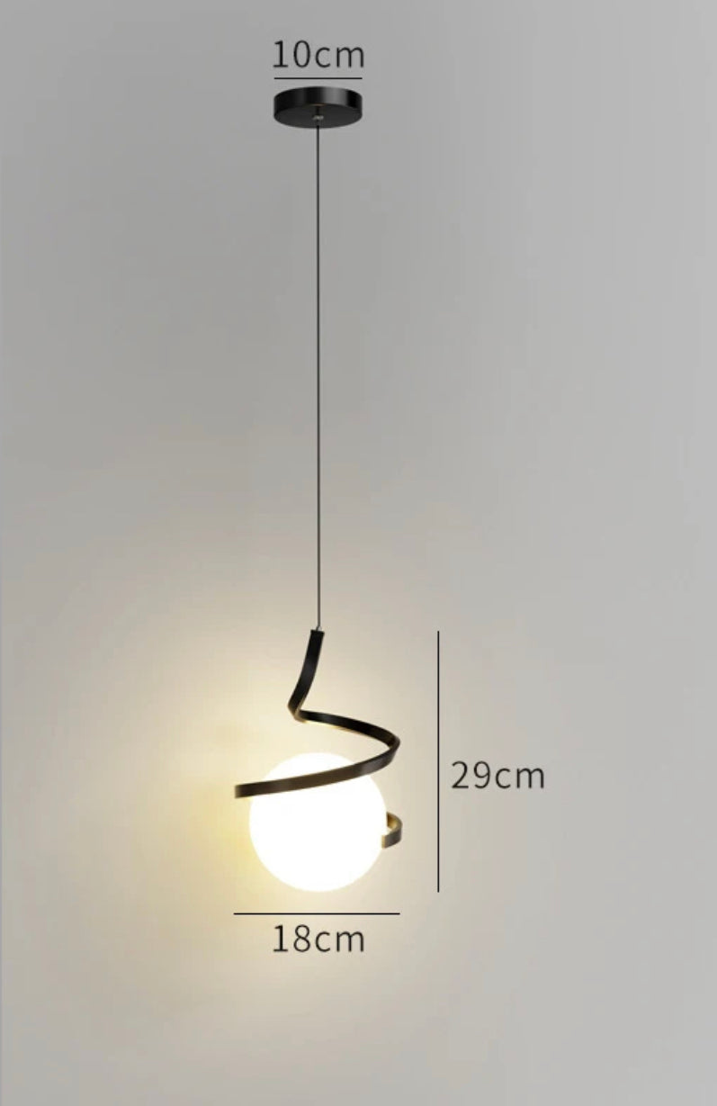 Lampara colgante con espiral y bola de cristal